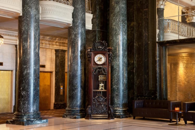 Lobby Detail